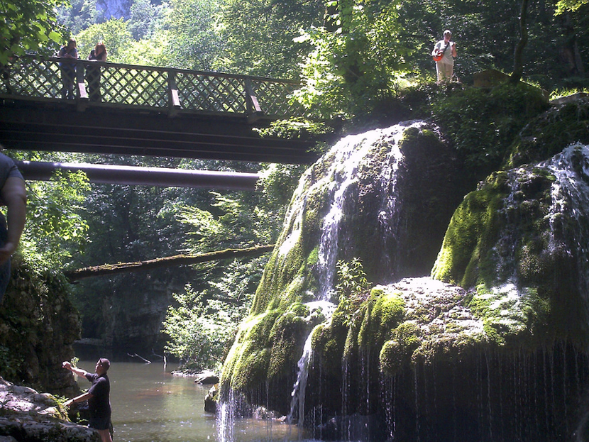 Ghid turistic - Cascada Bigar